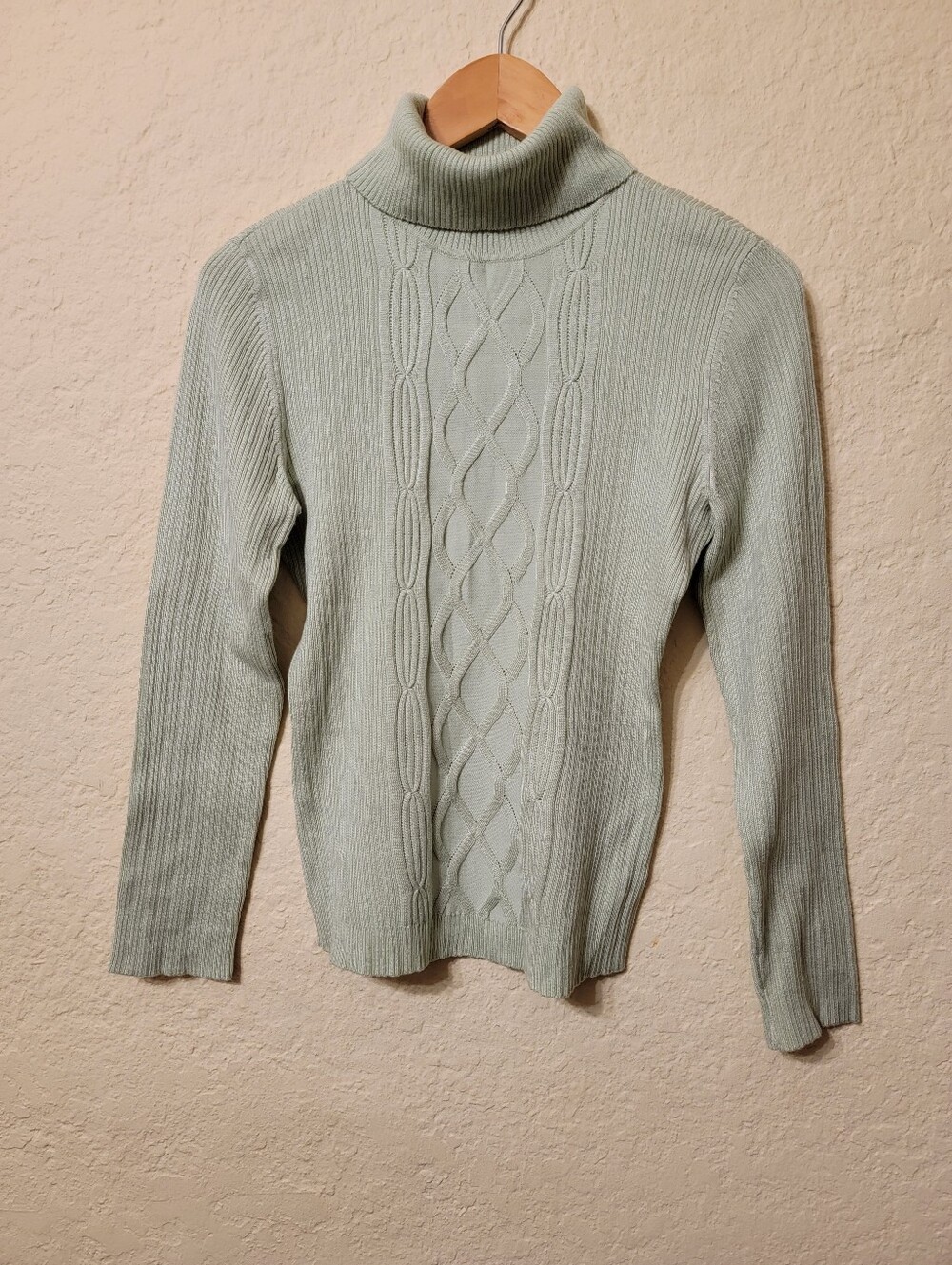 New York & Company Mint Green Cable Knit Turtleneck Sweater Sz S